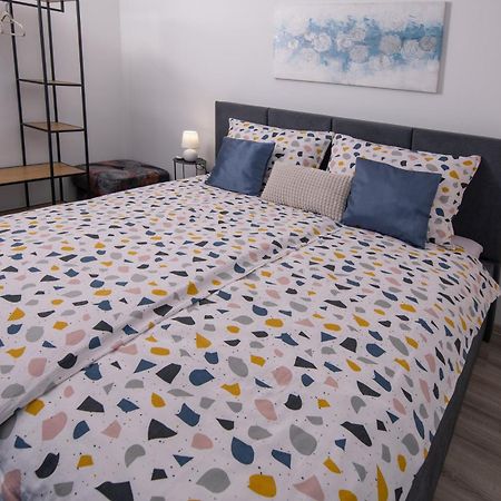 Apartman Point Pula Zewnętrze zdjęcie